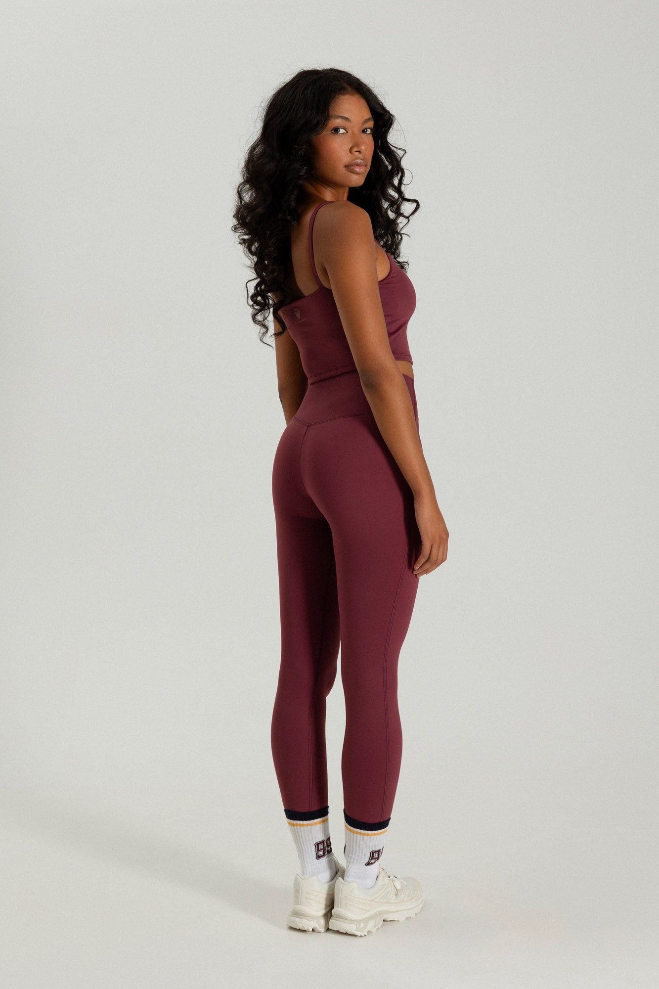 Steffi leggings in Bordeaux by Riches Abode, featuring a clean silhouette and sustainable materials for style and comfort